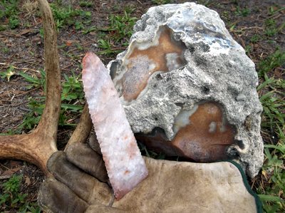 Flint knapping  Flint knapping, Native american tools, Wooden